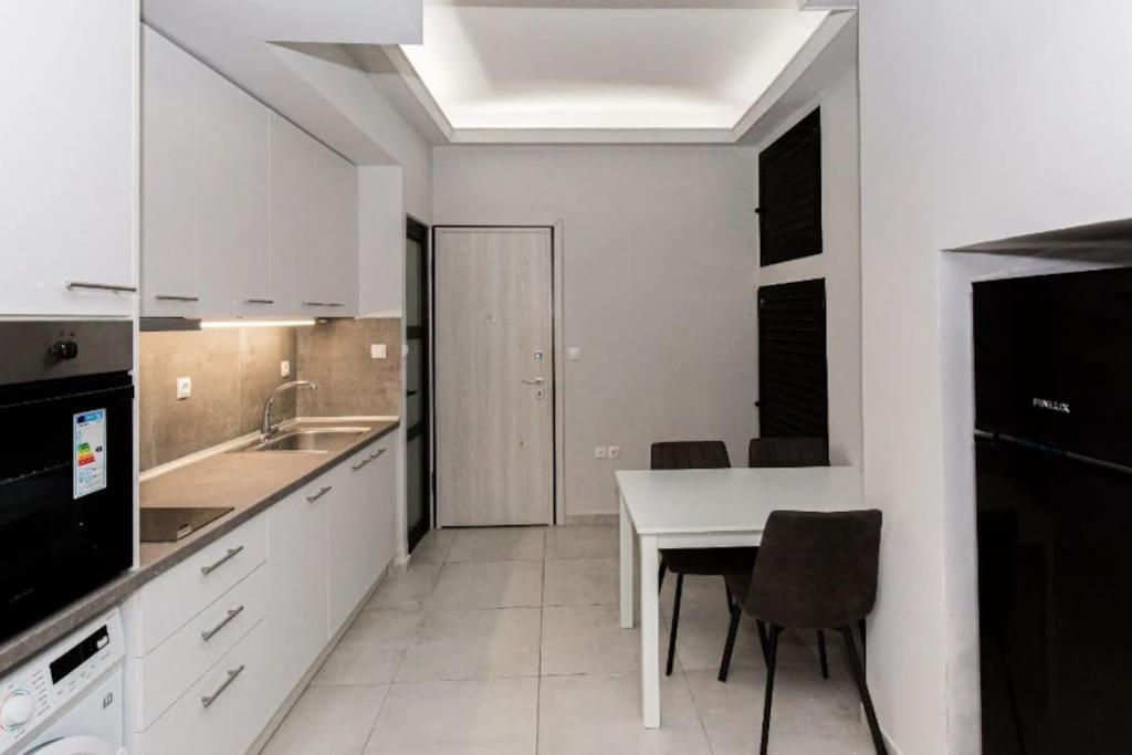Cozy Apartment Central Athens Exterior photo