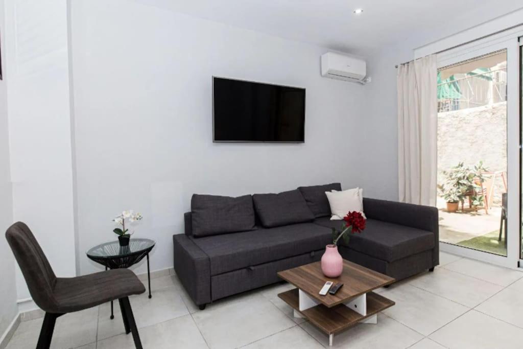 Cozy Apartment Central Athens Exterior photo